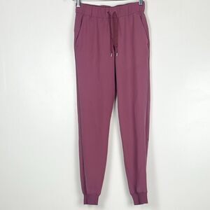 Lululemon On the Fly Travel Woven Jogger 27" Size 2 Misty Merlot